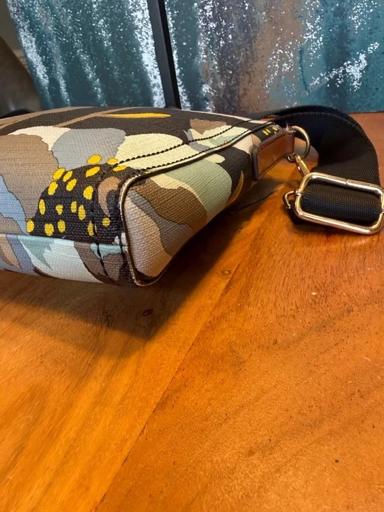 Fossil Boho Floral Coated Canvas Crossbody Bag Brown/Blue Gold (GUC) - Picture 16 of 17